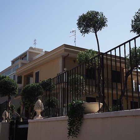 Viaggio In Sicilia B&B Гравина-ди-Катания Экстерьер фото