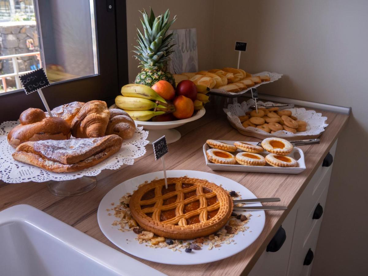 Viaggio In Sicilia B&B Гравина-ди-Катания Экстерьер фото
