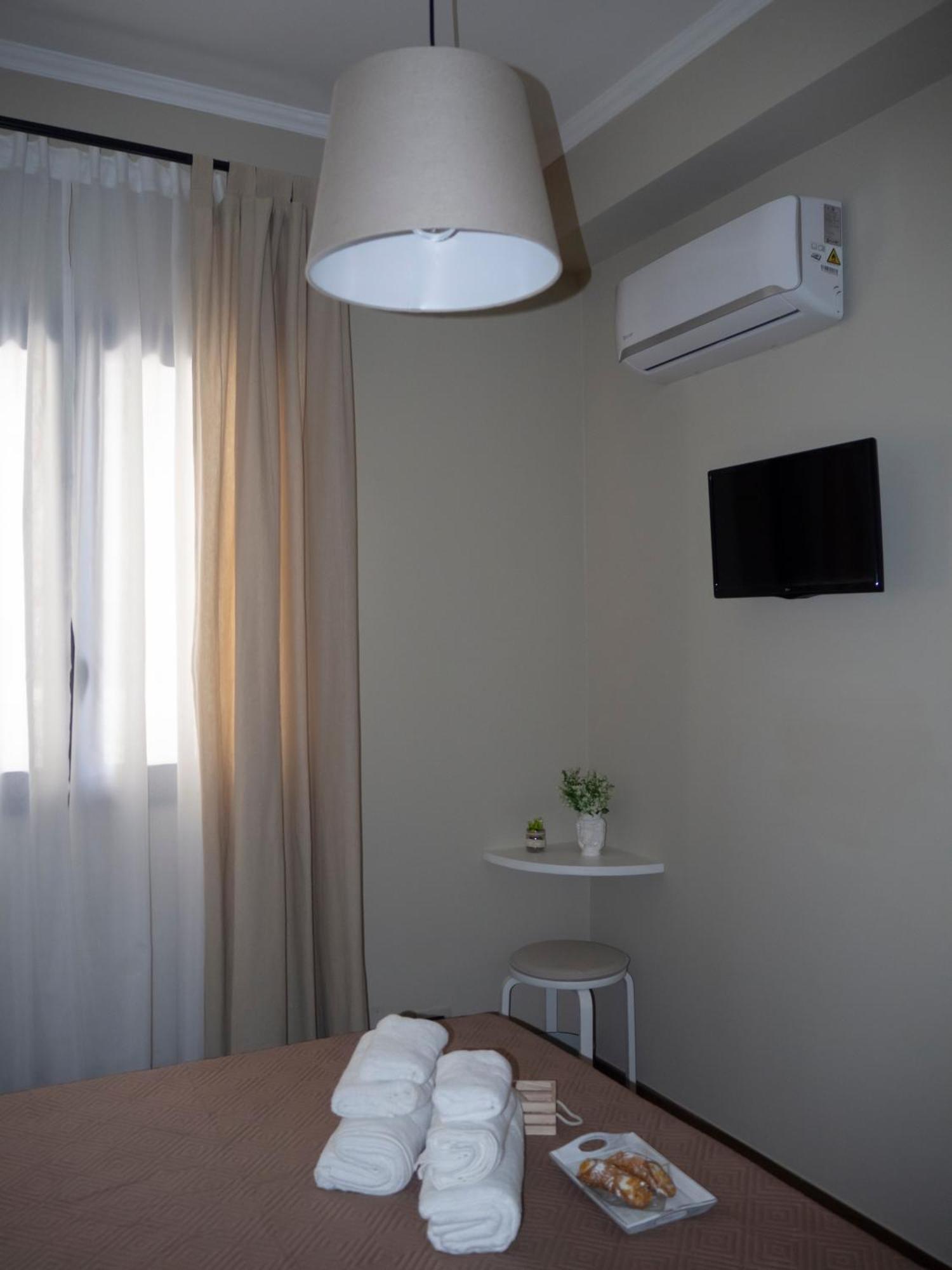 Viaggio In Sicilia B&B Гравина-ди-Катания Экстерьер фото